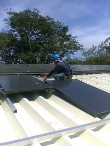 COLOCACIÓN DE PANELES EN LA SODA DE REFINERIA