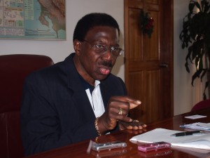 Lic. Litleton Bolton Presidente de RECOPE 