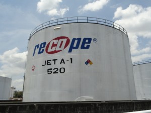 tanque para almacenar Jet A 1