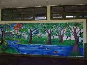 Mural "flora y la fauna del Tempisque" de la Escuela Guardia de Liberia Mural "flora y la fauna del Tempisque" de la Escuela Guardia de Liberia