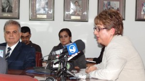 Ing. Sara Salazar acompañada por Gerente General Claudio Ansorena