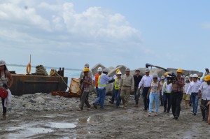 Visita Presidente de la República a Moín 1