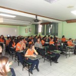 Charla estudiantes Colegio Madre del Divino Pastor