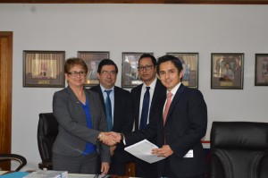 Firma convenio de financiamiento
