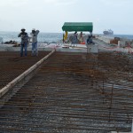 Trabajos en plataforma del muelle