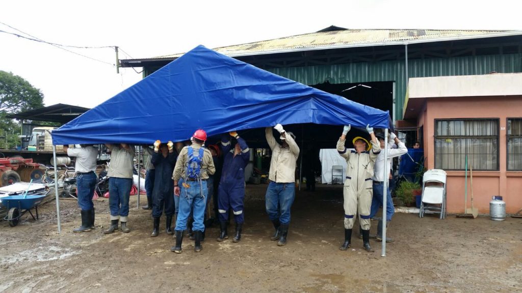 2016-12-01-PHOTO-00000027