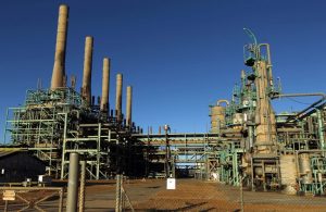 Libia refinería