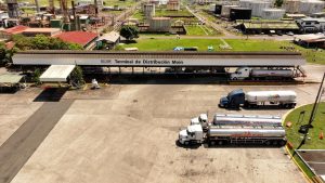 Toma aérea de la Terminal Moín
