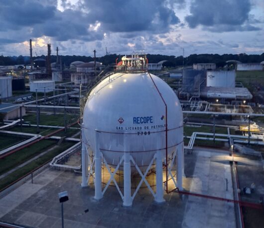 Esfera de GLP en Moín