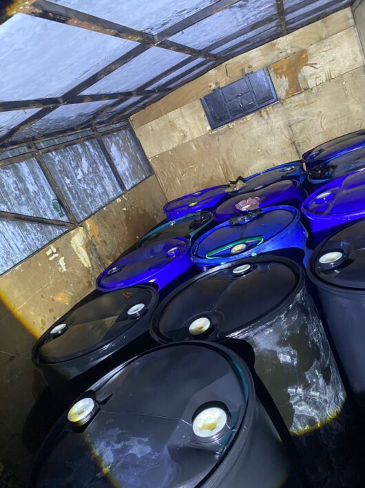 Decomiso de 5800 litros de combustible en Limón